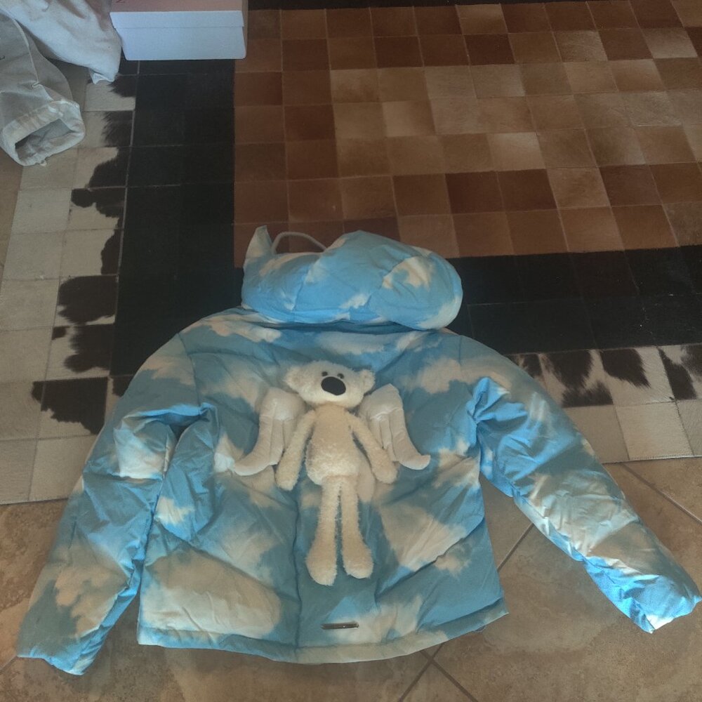 13DE Marzo angel bear down oversized jacket size M New